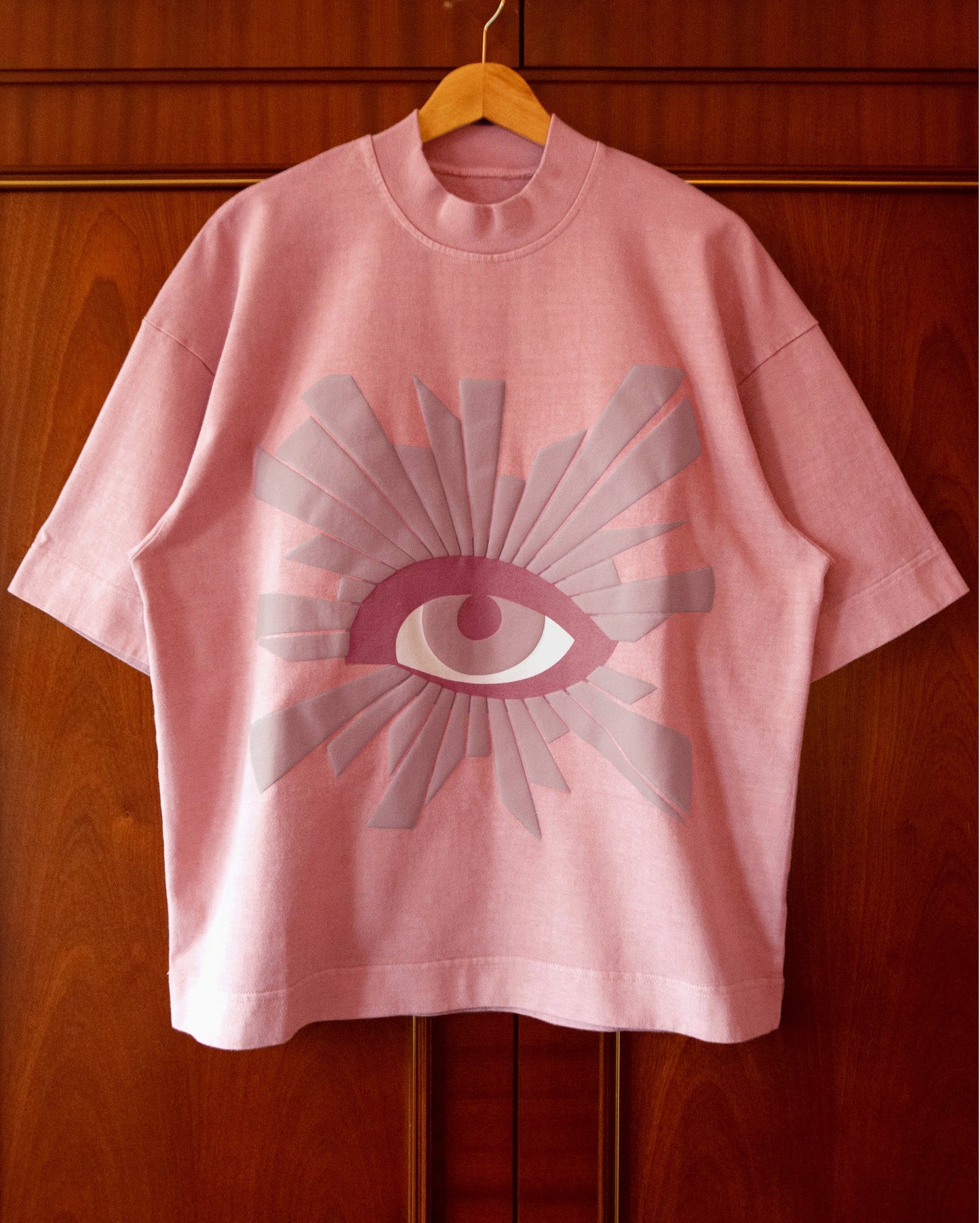ALL-SEEING HEAVYWEIGHT TEE IN BLOSSOM