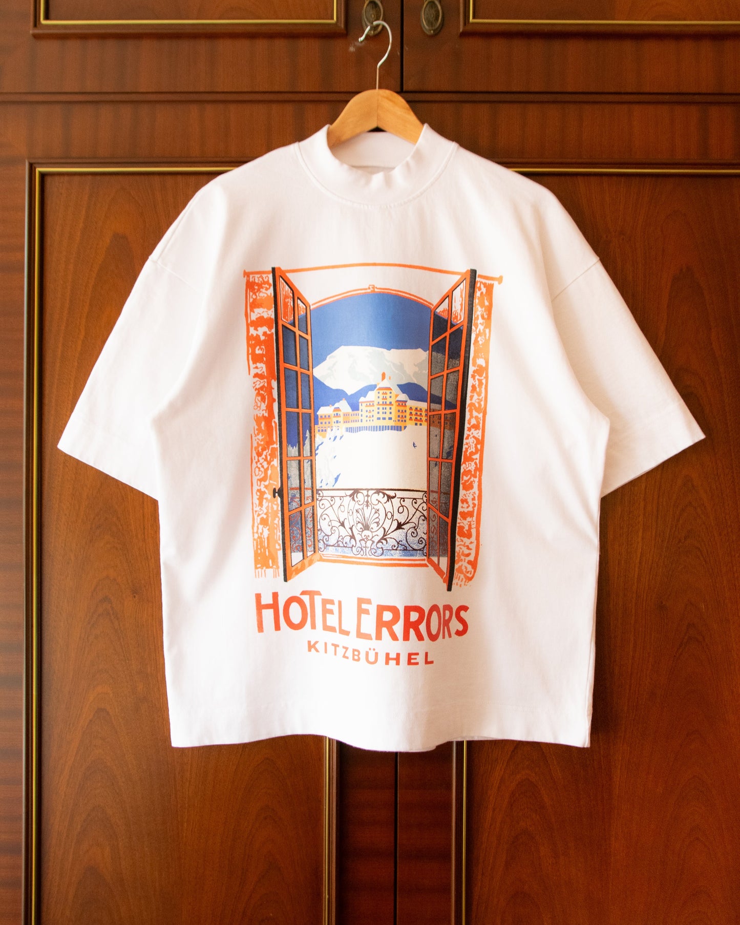 HOTEL ERRORS HEAVYWEIGHT TEE - KITZBUHEL